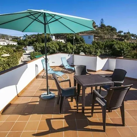 Ferienhaus Mit Privatpool Fuer 4 Personen Ca 65 Qm In Nerja, Andalusien Costa Del Sol