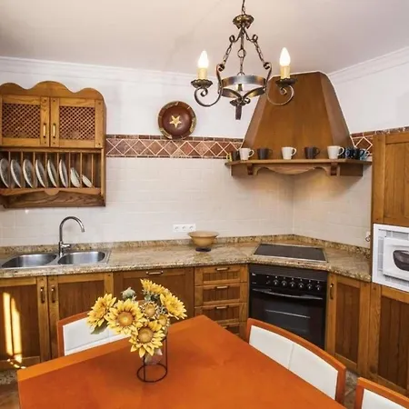 Ferienhaus Mit Privatpool Fuer 4 Personen Ca 65 Qm In Nerja, Andalusien Costa Del Sol Tatil Evi Nerja
