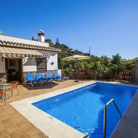 Ferienhaus Mit Privatpool Fuer 4 Personen Ca 65 Qm In Nerja, Andalusien Costa Del Sol Nerja